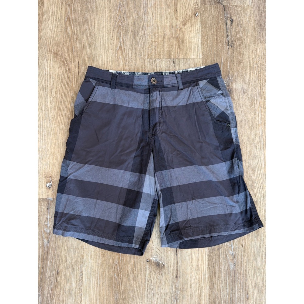 Lululemon Gorpcore Plaid Kahuna Shorts Men 34 Black Grey Casual Golf